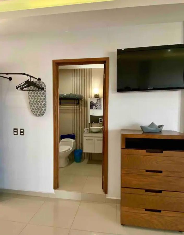 Suites La Gloria Alojamiento Independiente เตปาติตลัน เด โมเรลอส ภายนอก รูปภาพ