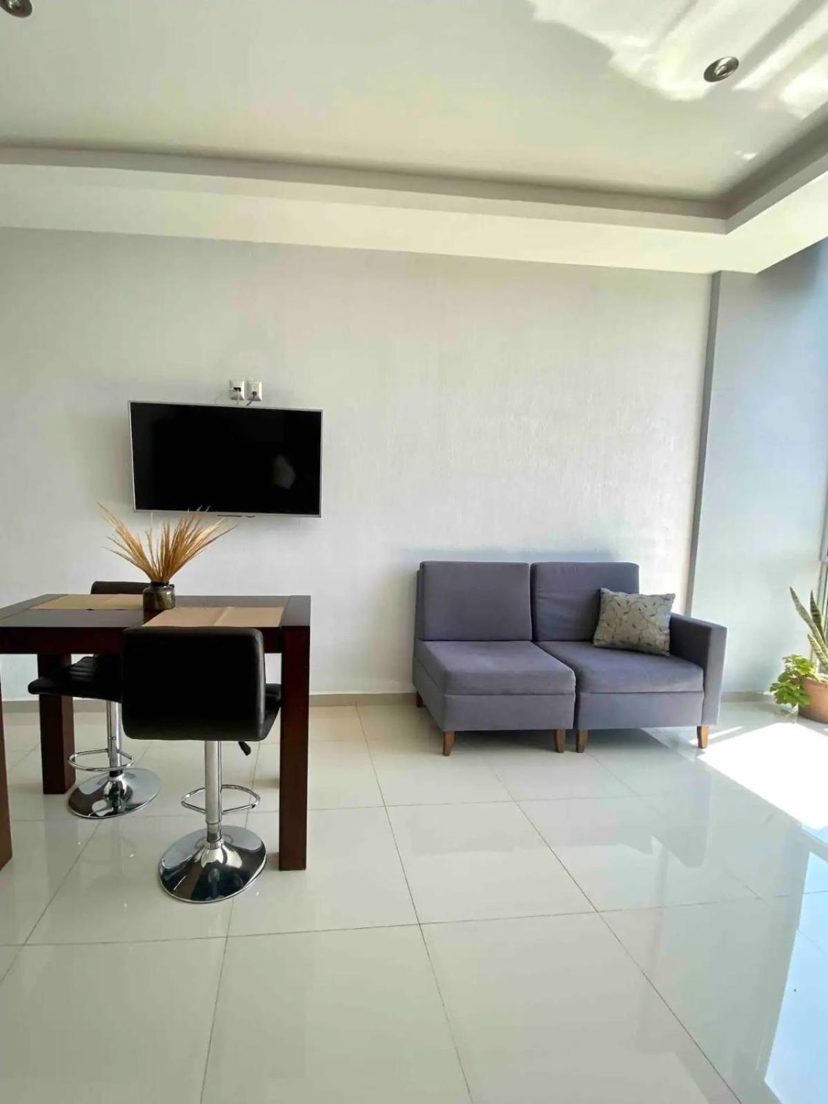 Suites La Gloria Alojamiento Independiente เตปาติตลัน เด โมเรลอส ภายนอก รูปภาพ