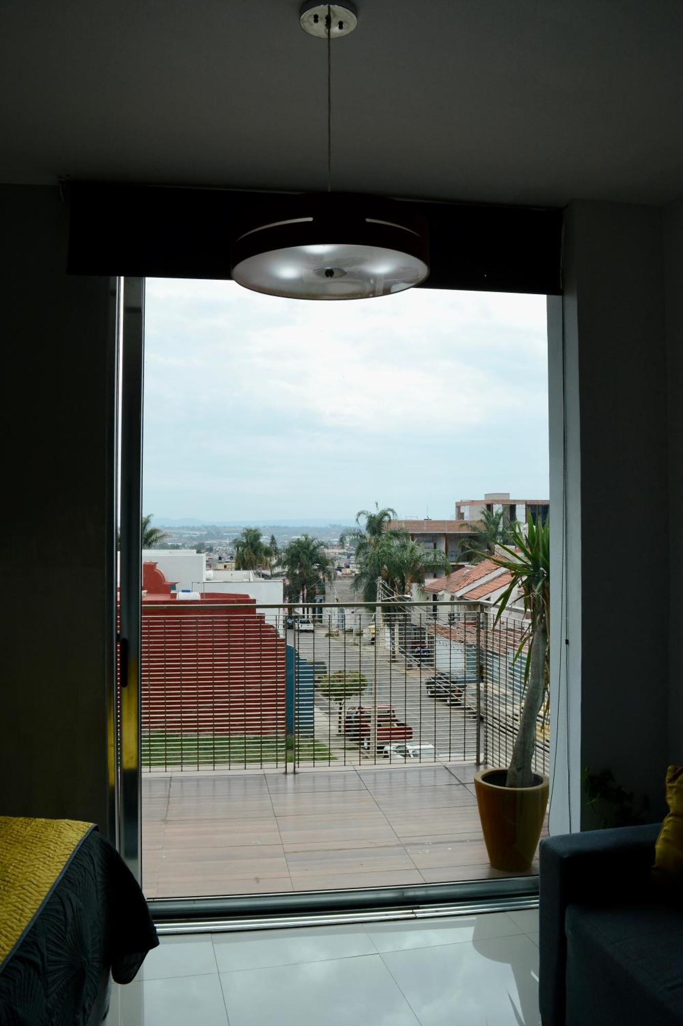 Suites La Gloria Alojamiento Independiente เตปาติตลัน เด โมเรลอส ภายนอก รูปภาพ