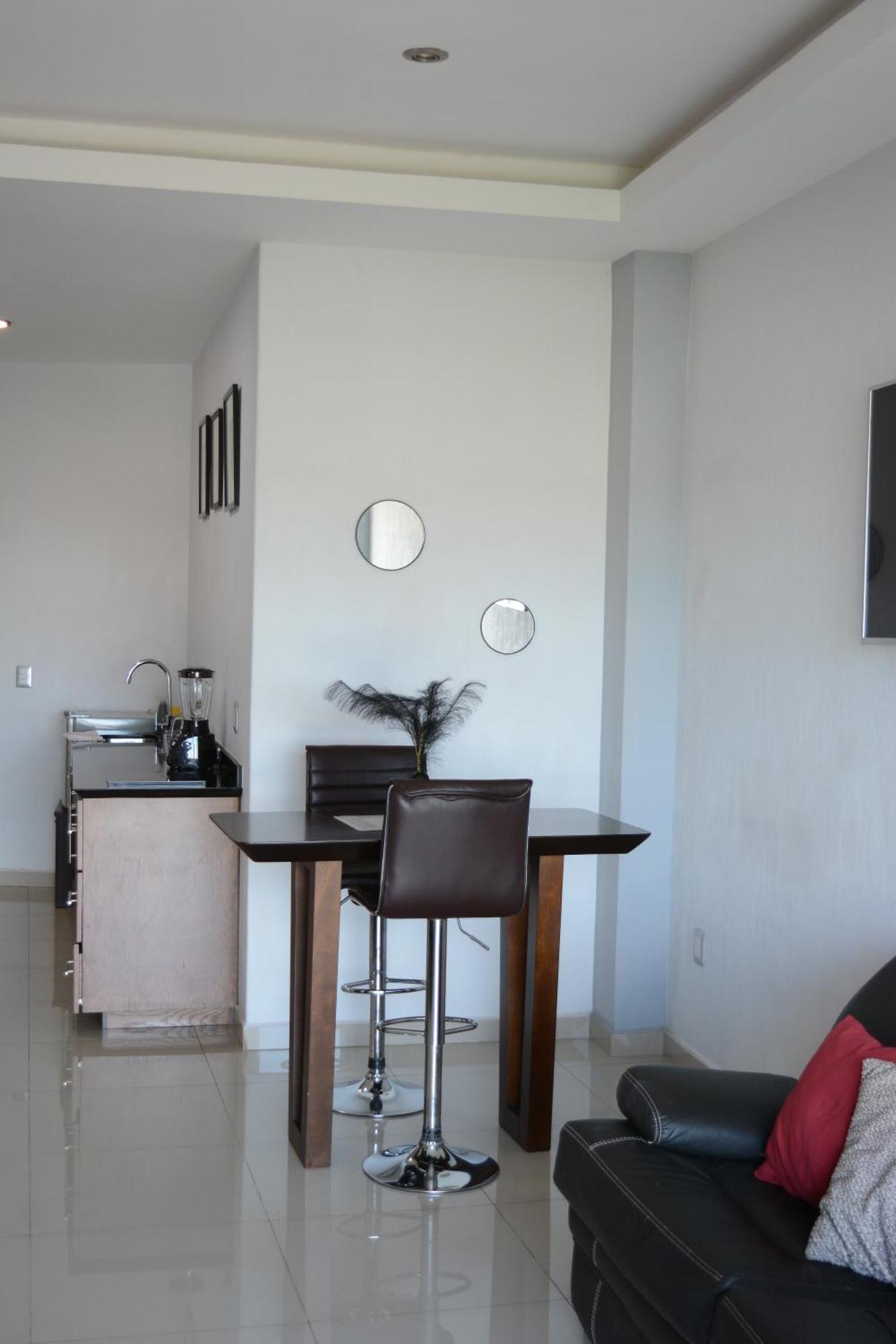 Suites La Gloria Alojamiento Independiente เตปาติตลัน เด โมเรลอส ภายนอก รูปภาพ